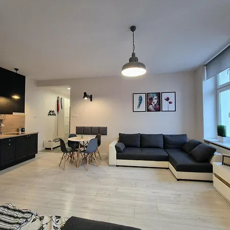 Charming In The Centre, * Łódź