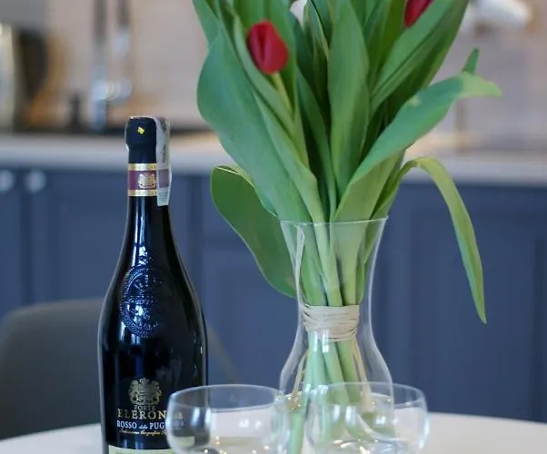 Charming In The Centre,